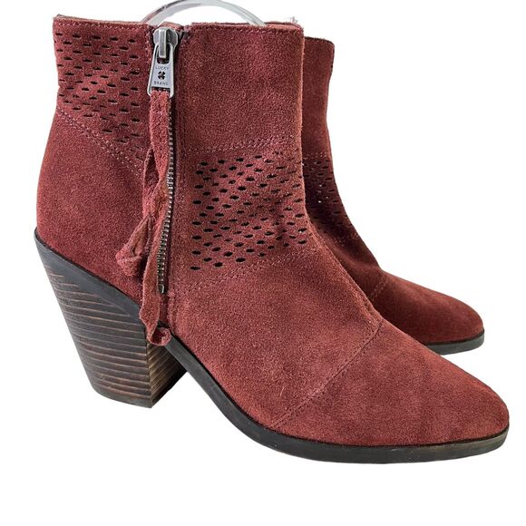 Lucky Brand Ramses Womens Suede Block Heel Ankle Perforated Booties Boots sz 8 - Picture 1 of 16